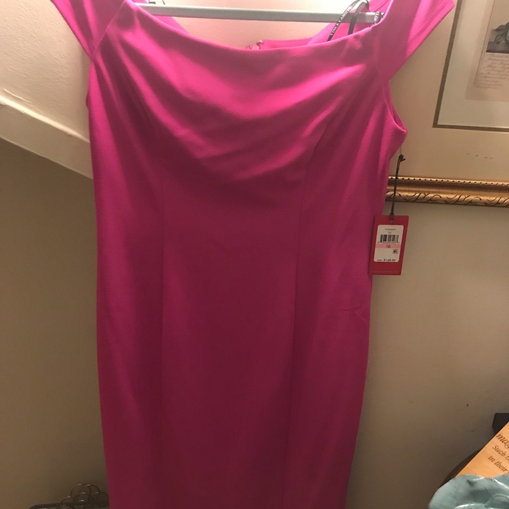 Dress - Picture 2 of 8